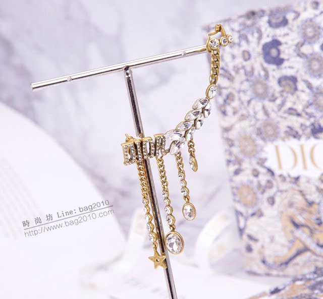 Dior飾品 迪奧熱銷款單只馬眼滿鑽DIOR字母耳釘  zgd1086